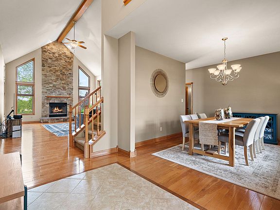 4th image of 3253 Rosedale Ct