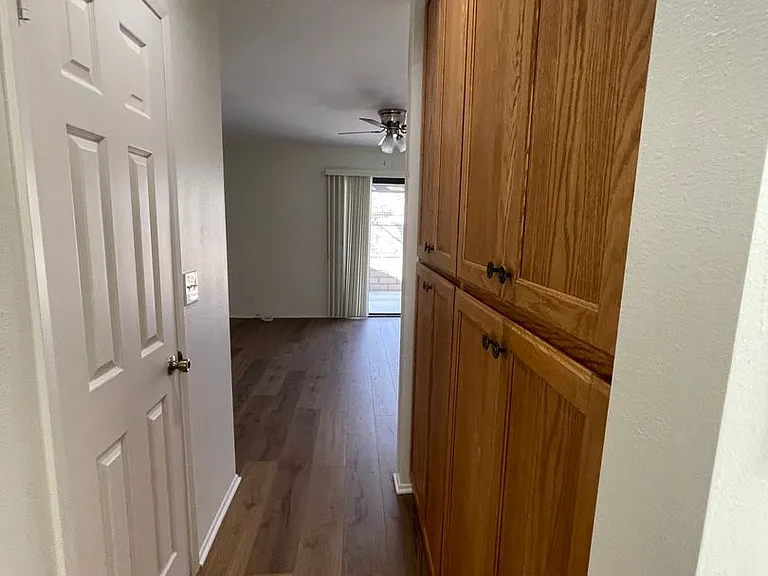 19230 Elm Dr — Photo 19