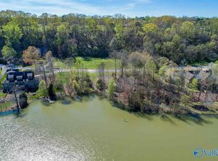 3734 Timberlake Ct SW, Decatur, AL 35603