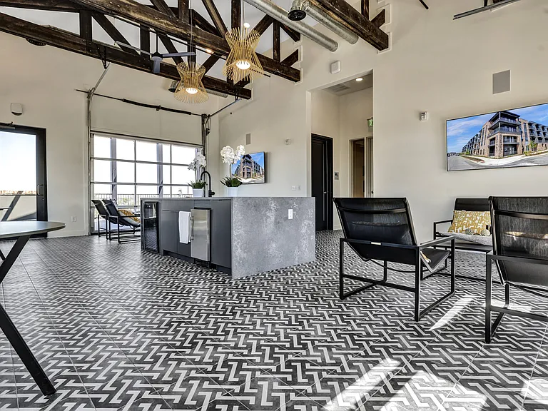 Artisan Flats — Photo 35