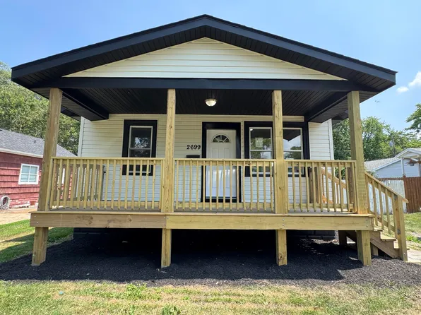 2699 Gibson St, Lake Station, IN 46405