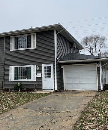 2nd image of 1072 N Highland Ave