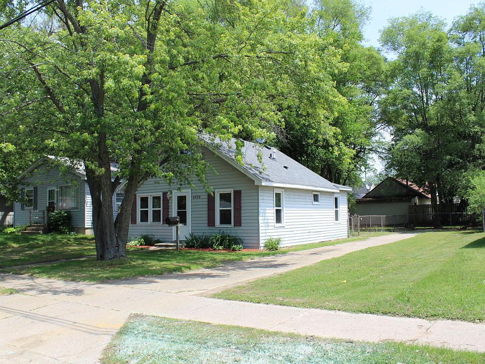 1st image of 4554 Buchanan Ave SW
