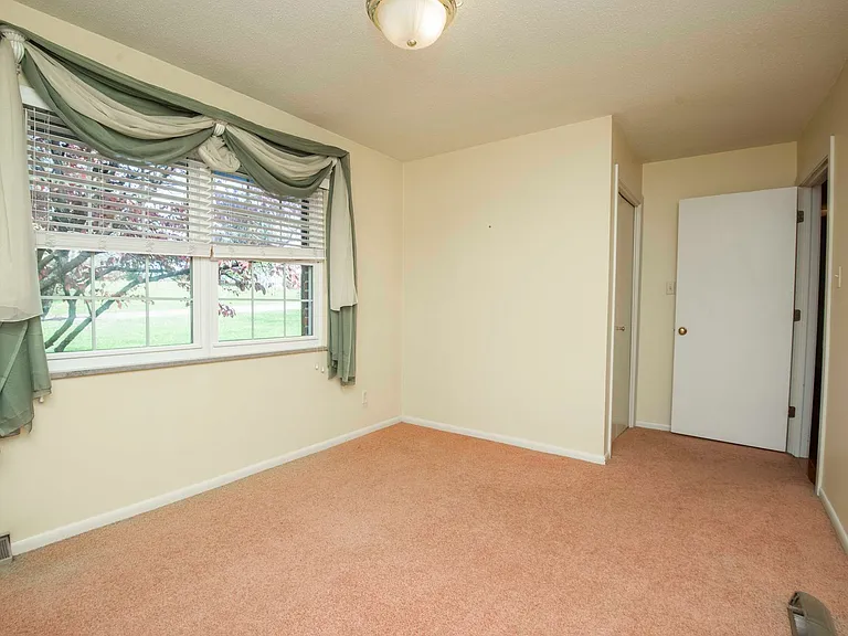 3924 Arline Dr — Photo 29