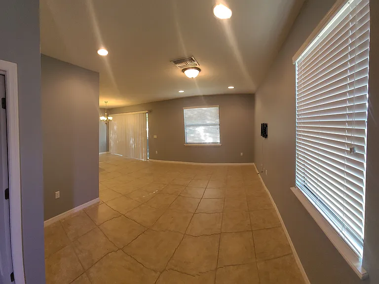 10211 Villa Palazzo Ct — Photo 14