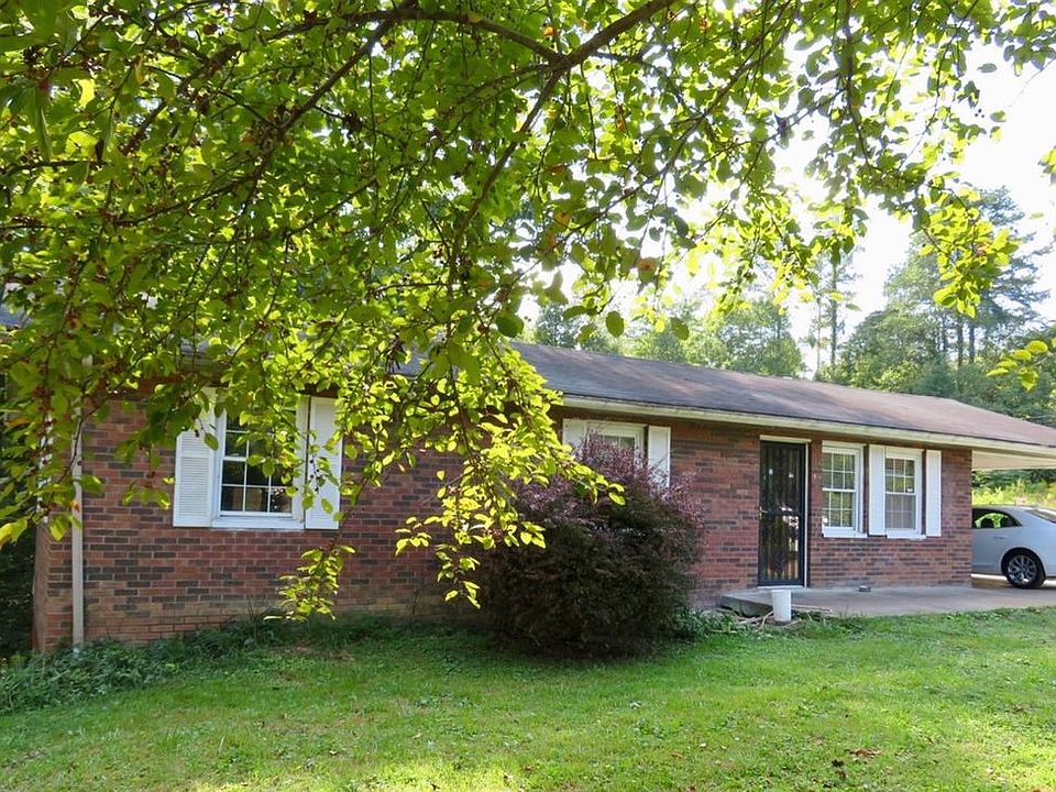 1st image of 33 Boggs Rd