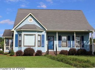 3618 Woodcliff Dr, Lumberton, NC 28358