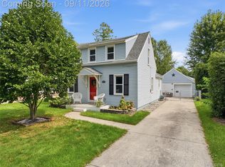 9416 Northern Ave, Plymouth, MI 48170