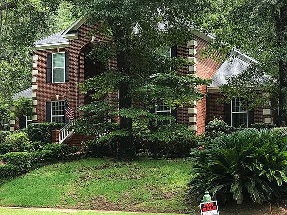 2nd image of 2621 Charlotte Oaks Dr
