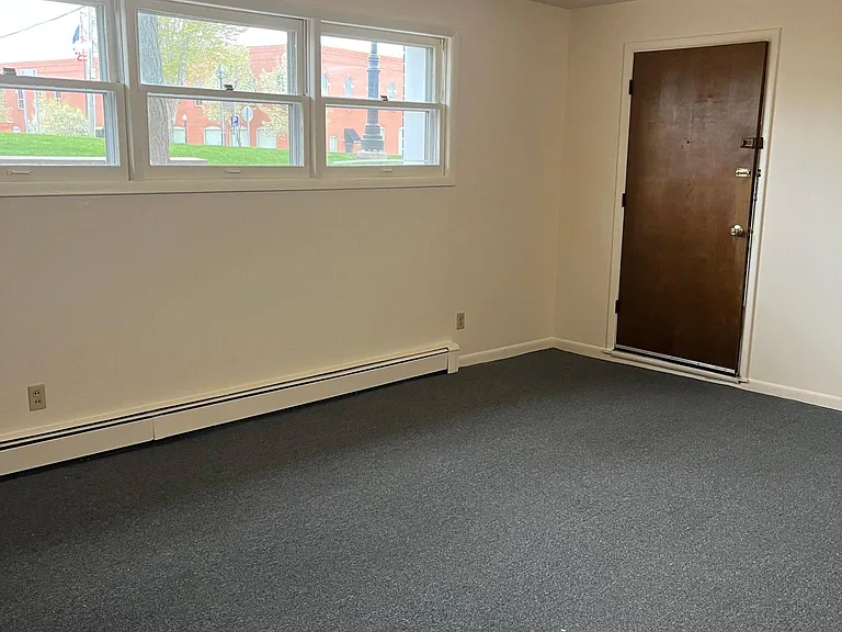387 W Monroe St #2 — Photo 11