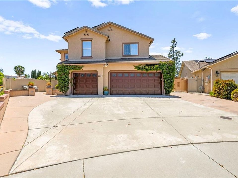 1st image of 40219 Grenache Ct