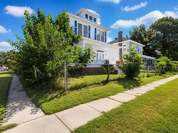 2114 Chestnut Ave, Newport News, VA 23607
