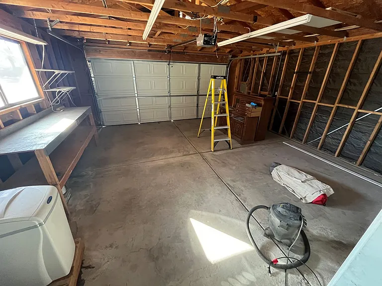 1621 Ash Ave — Photo 19