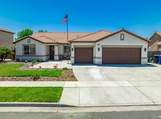 1421 Muscat Ct, Hanford, CA 93230