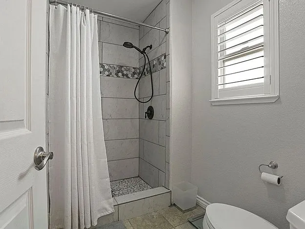 1601 Barkley Ln — Photo 31