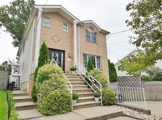 40 Reading Ave, Staten Island, NY 10312