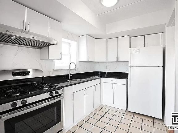3rd image of 75-55 113th St #4C