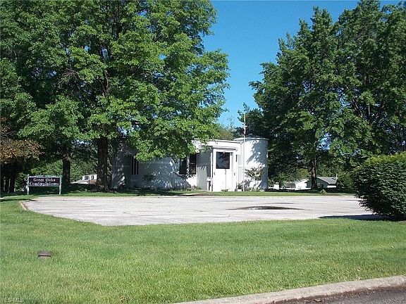 4th image of 366 Deepwood Dr