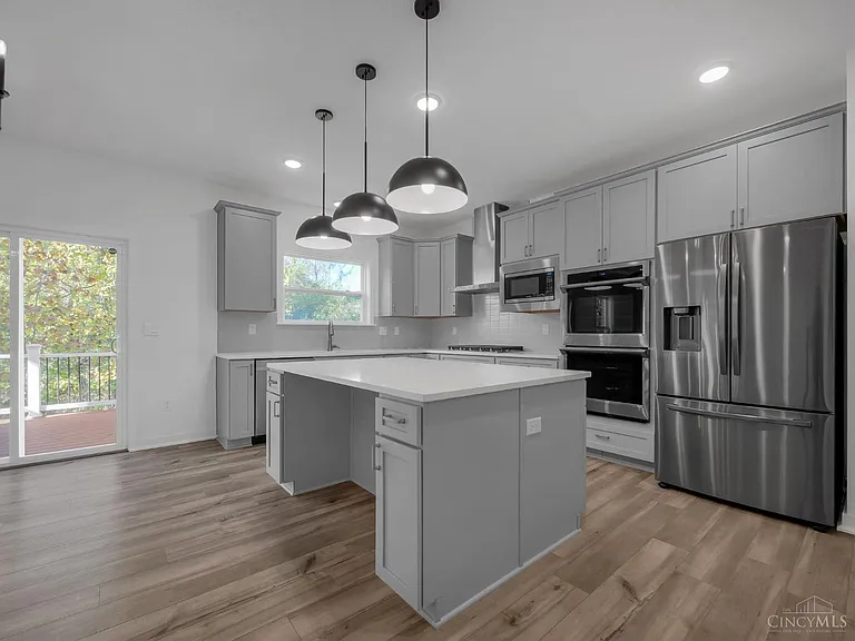 8705 Quietwood Ln — Photo 13
