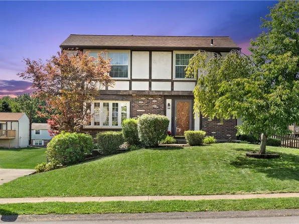 320 Celestial Dr, Freedom, PA 15042