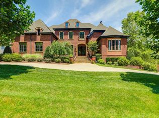 1084 Stockett Dr, Nashville, TN 37221