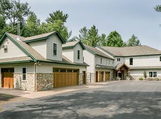 7105 NE Breezy Point Rd, Duluth, MN 55803