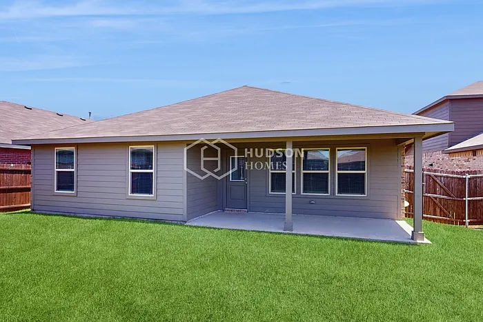 804 Loomis Trl — Photo 29