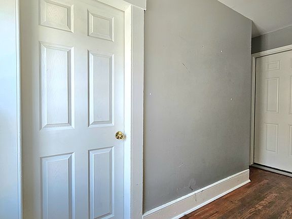 4th image of 22 Beech St #B
