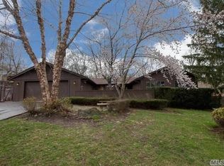 48 Avenue D, Ronkonkoma, NY 11779