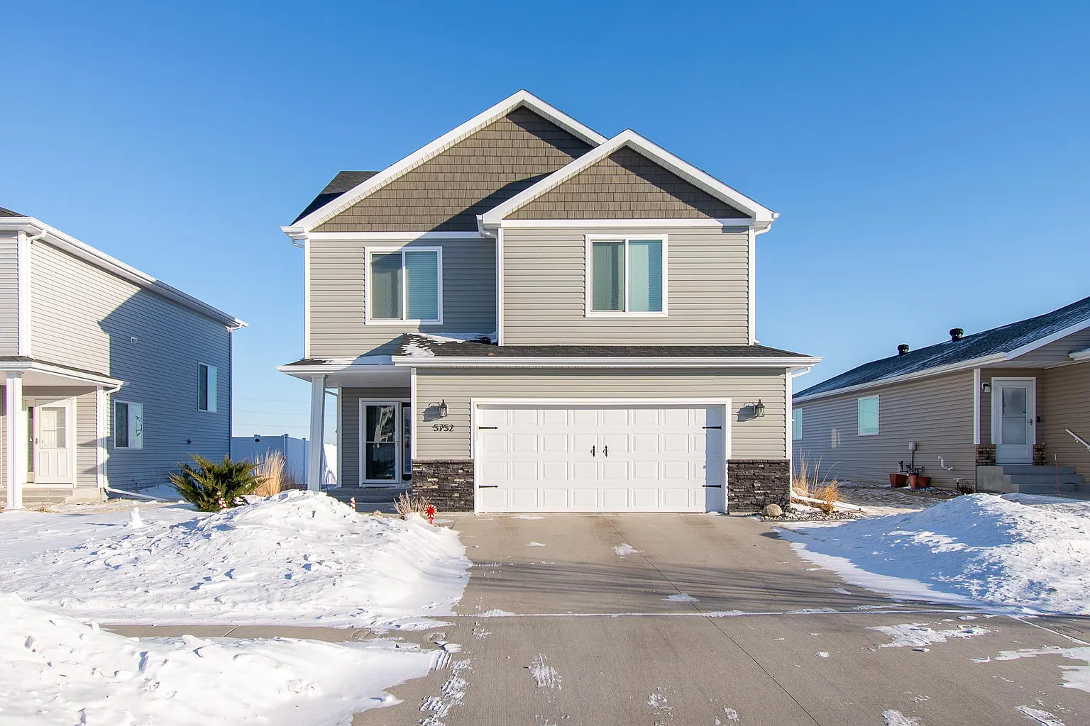 5752 58th St S photo 1