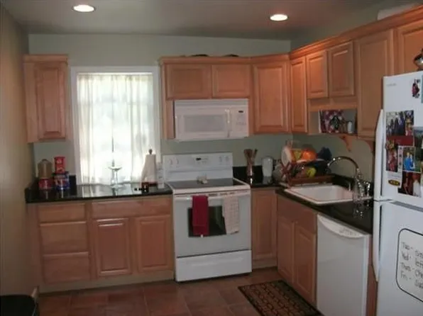 79 Idlewild Ave, Cornwall On Hudson, NY 12520