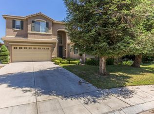 2564 E Caraway Ct, Fresno, CA 93720
