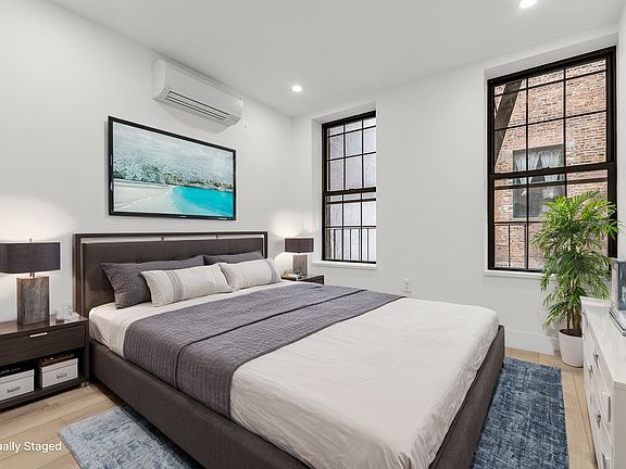 5th image of 13 Avenue B #1A