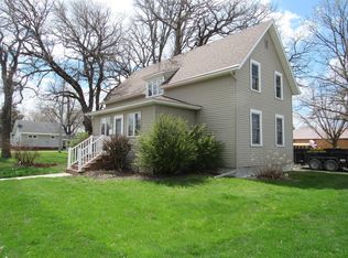 129 N Sailor St, Blue Earth, MN 56013
