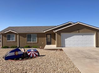246 W Elgin Dr, Pueblo West, CO 81007