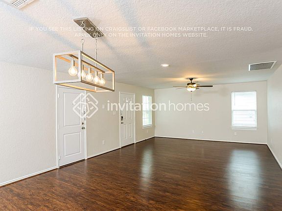 4th image of 8726 Segura Way