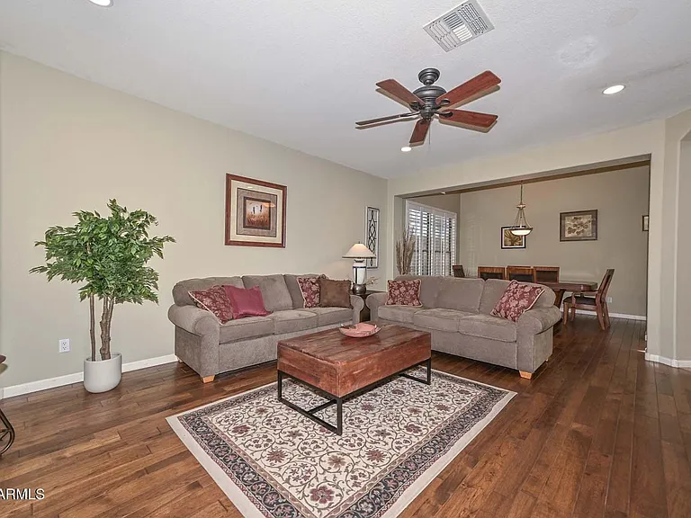 3171 N Palmer Dr — Photo 7