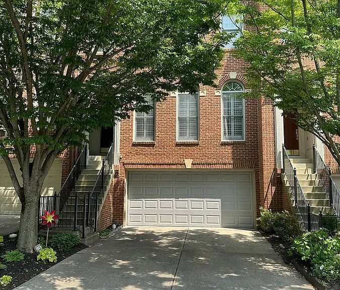 4185 Lord Culpeper Ln — Photo 1