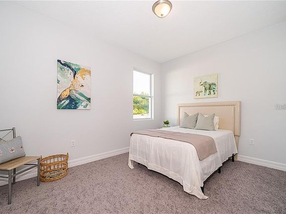 4th image of 231 Goldenrod Ln