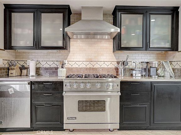 3rd image of 155 Cordova St Unit 101