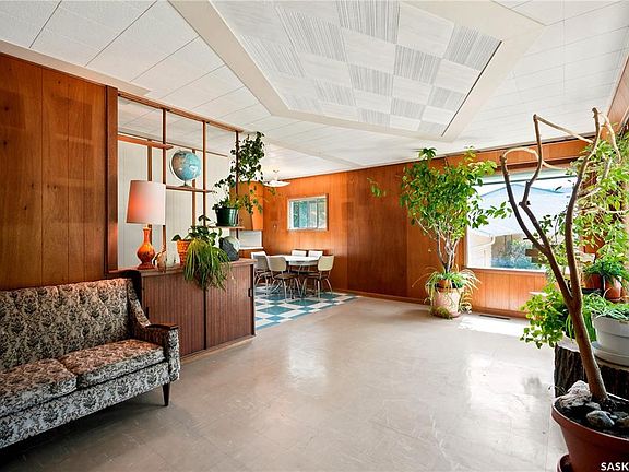 5th image of 1632 9th AVENUE N