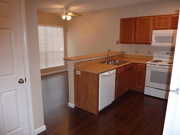 4th image of 1507 Creek Bank Ln