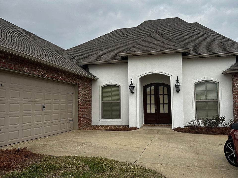 1st image of 6004 Settlers Dr