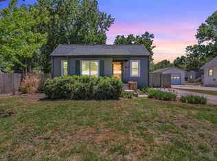 534 E Simpson St, McPherson, KS 67460