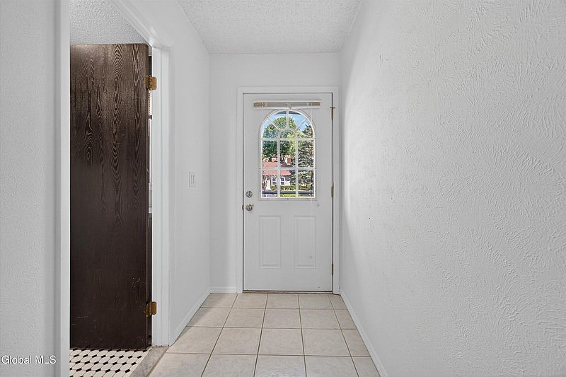 2nd image of 25 Westchester Drive