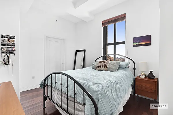 Sold by Compass | media 4