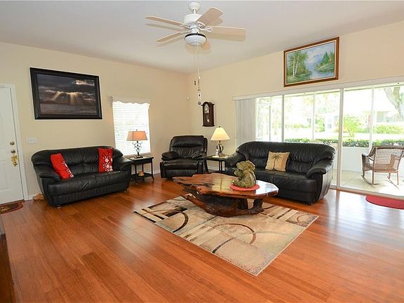 2nd image of 1354 Red Oak Ln