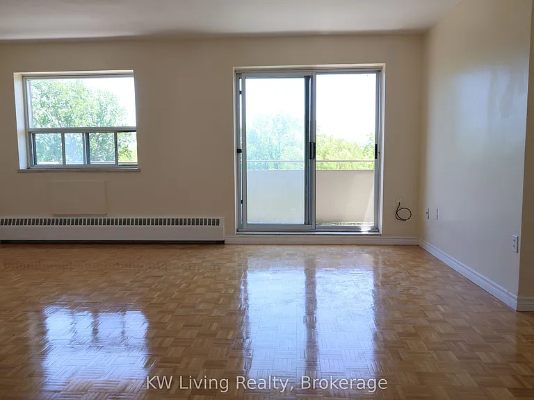480 Lakeshore Rd E #506 — Photo 11