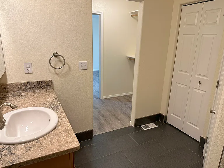 3725 Randolph St #A — Photo 13