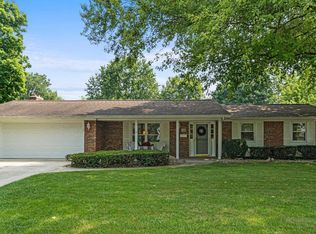 129 Zona Dr, Auburn, IN 46706